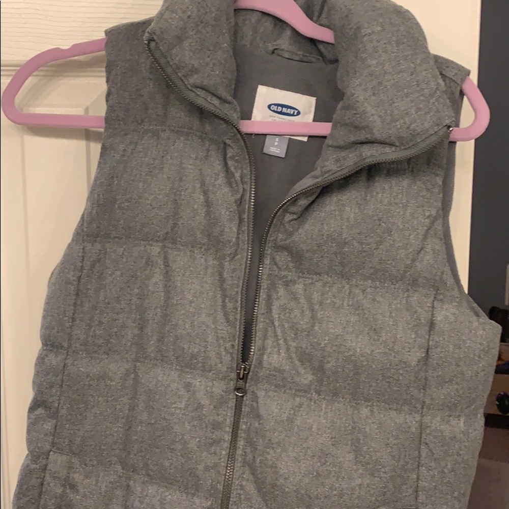 Puffy old navy vest